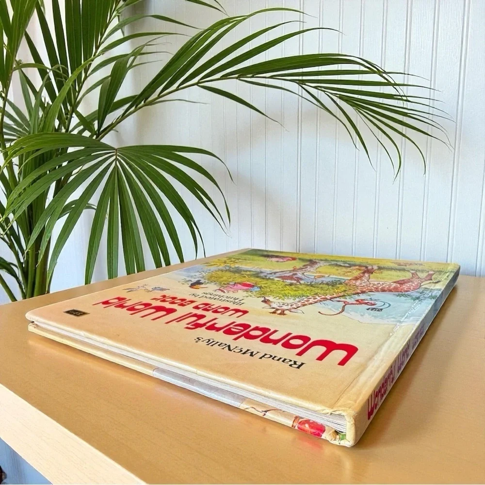 Rand McNally’s “Wonderful World Word Book” – 1978 Vintage Hardcover